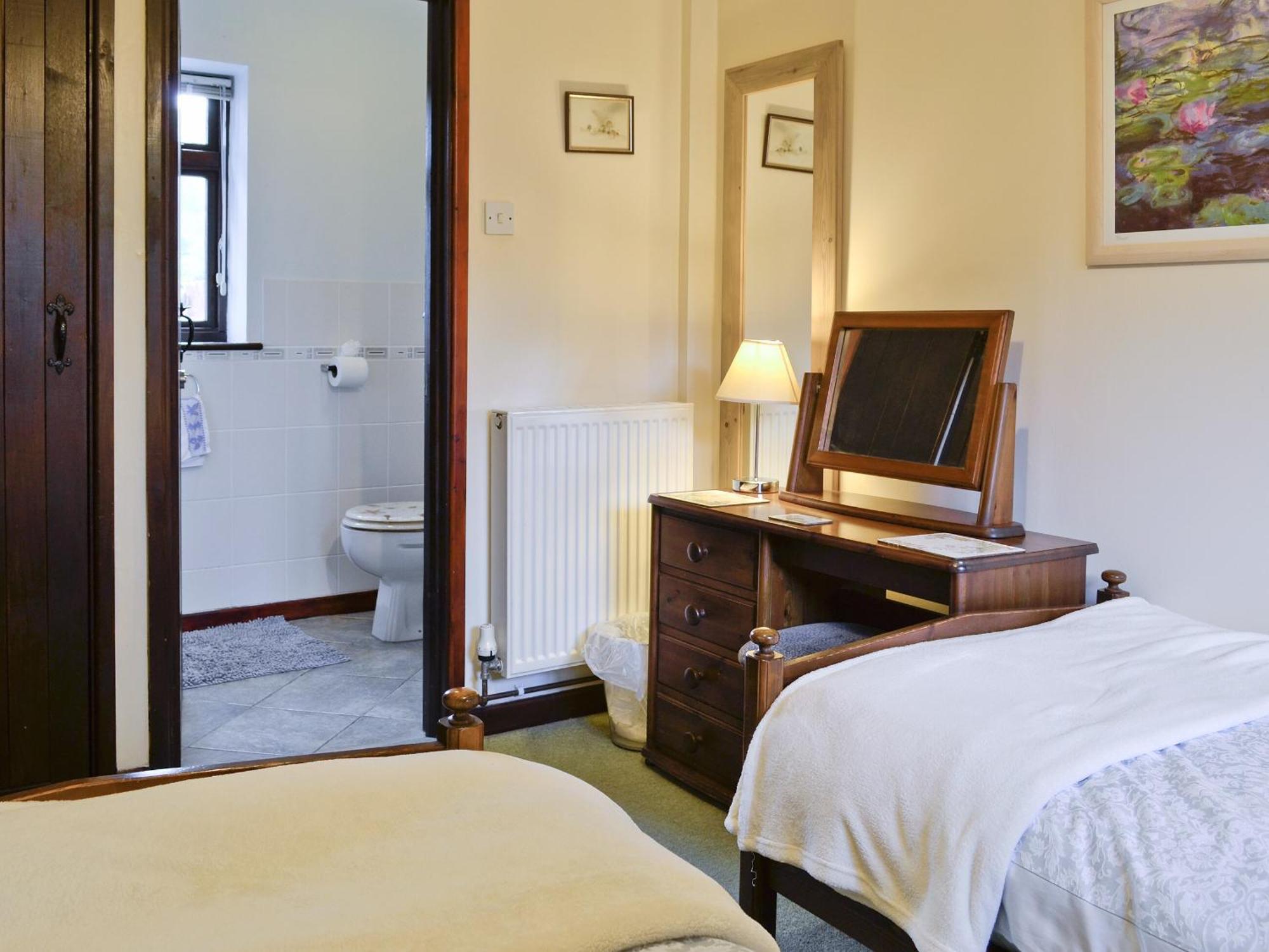 Oakleigh Cottage Llangelynin  Zewnętrze zdjęcie